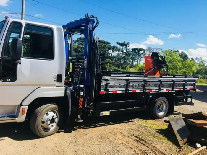 Imagem ilustrativa de Caminhão munck comprar