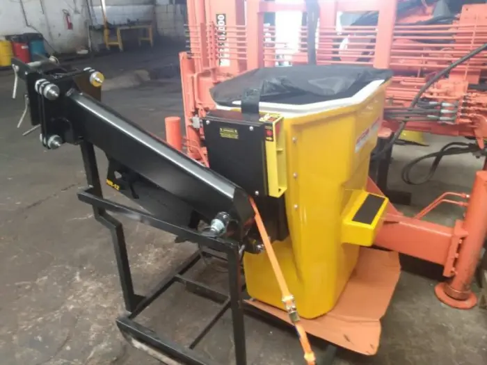 Imagem ilustrativa de Guindaste cesto aéreo